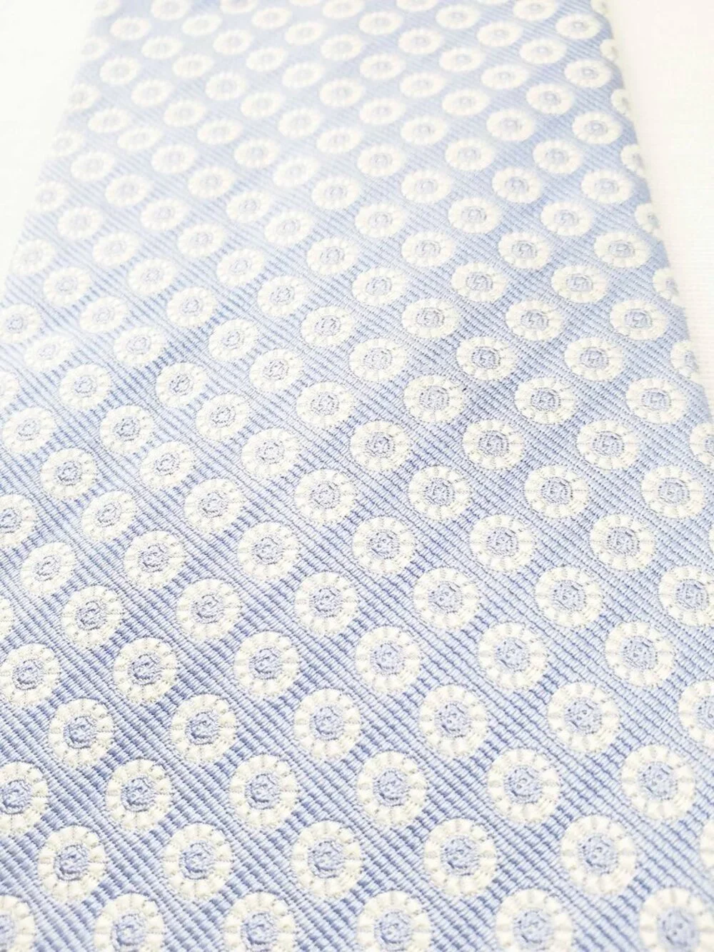 Drake's Drakes Men's Blue White Silk Brocade Circle Polka Dot Medallion Tie